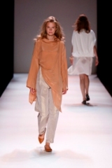 Herbst-Mode 2009: Weite Hosen von Michael Sontag
