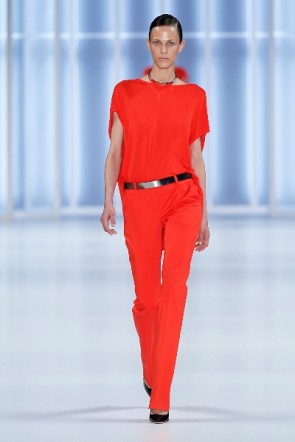 Modefarbe Rot bei HUGO auf der Fashion Week Berlin Juli 2011